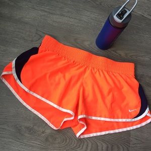 Bright orange Nike dri-fit running shorts 👟🧡☀️